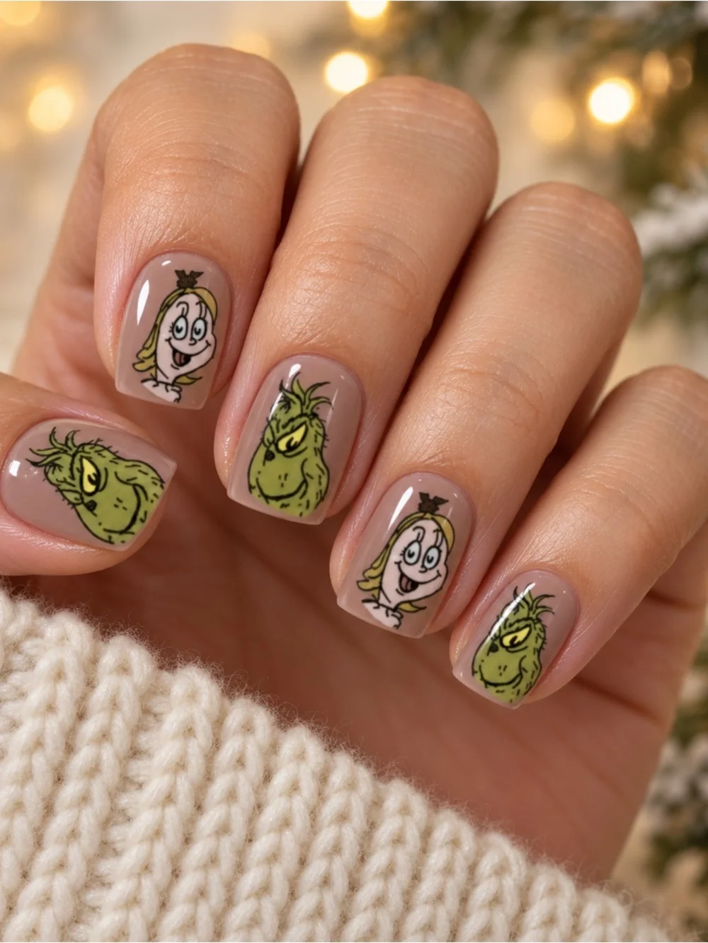Grinch & Cindy Lou Christmas Press-On Nails Square Nude Holiday Set AC104